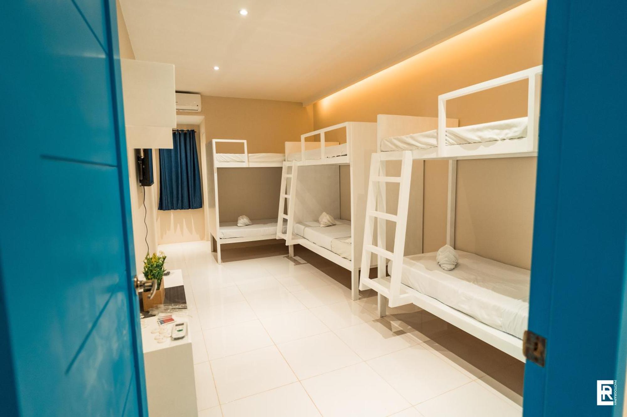 Bernese Resort Hotel Powered By Cocotel Ligao 客房 照片
