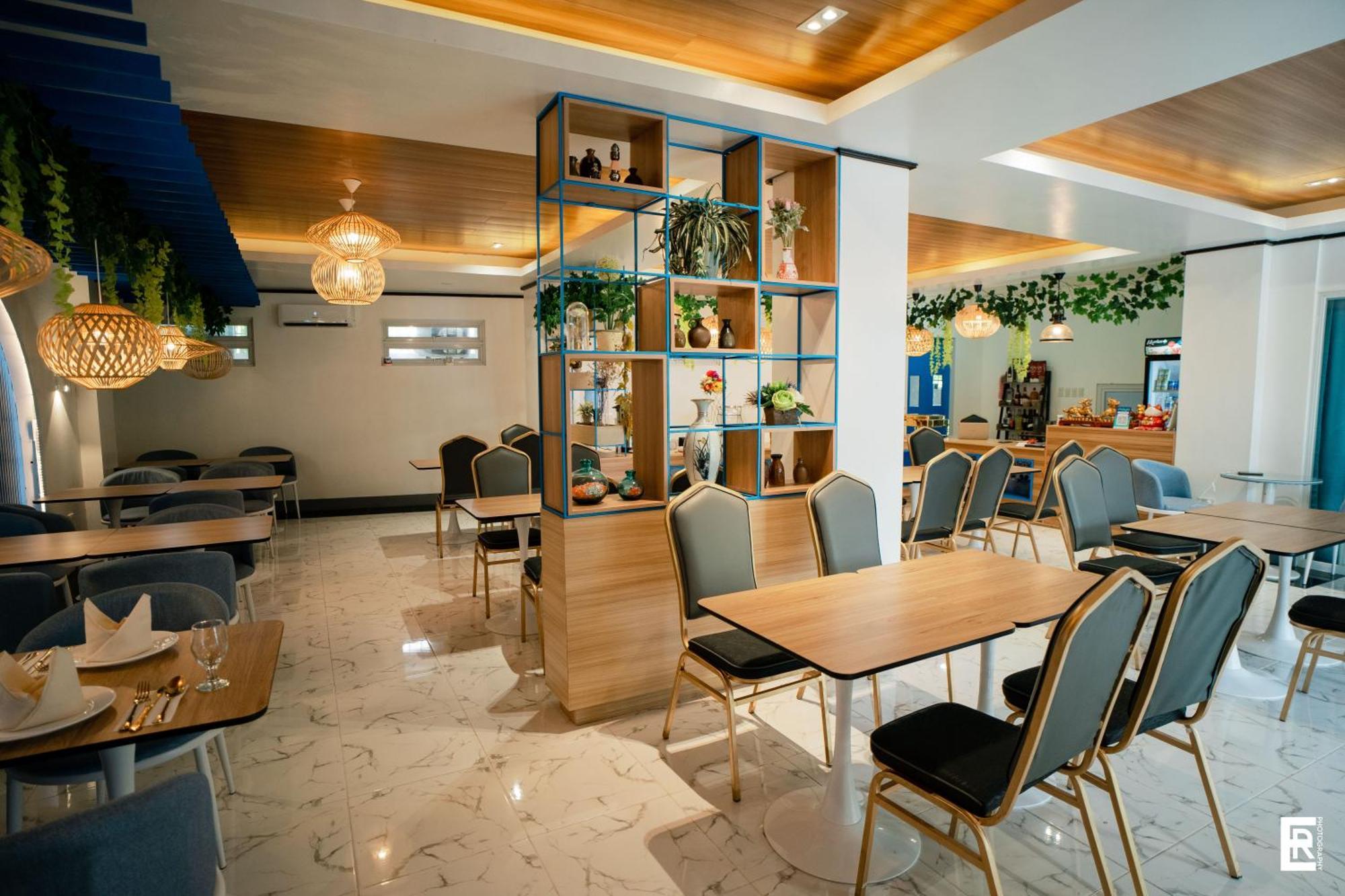 Bernese Resort Hotel Powered By Cocotel Ligao 外观 照片