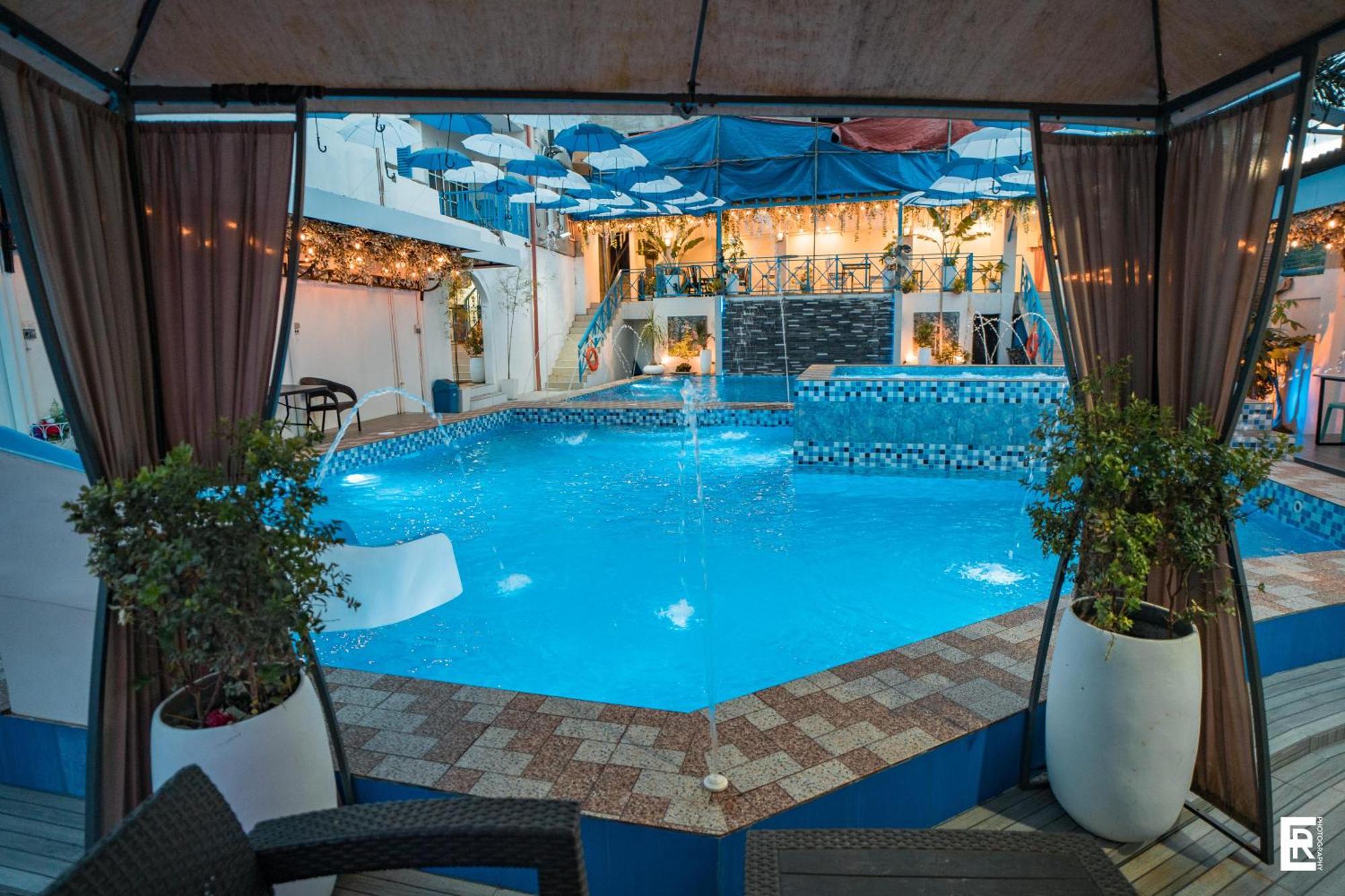 Bernese Resort Hotel Powered By Cocotel Ligao 外观 照片