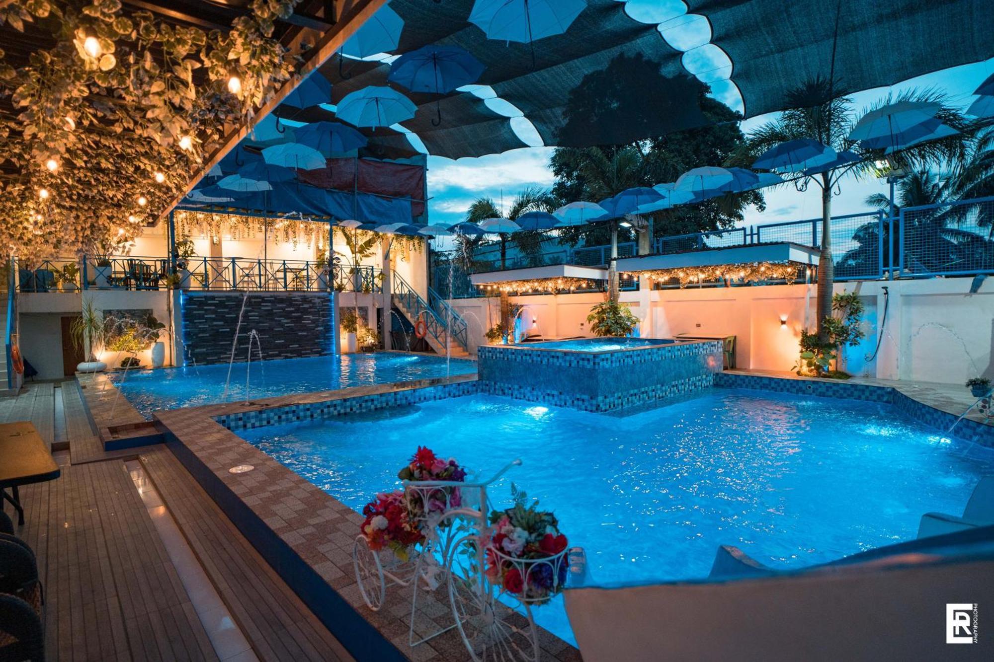 Bernese Resort Hotel Powered By Cocotel Ligao 外观 照片